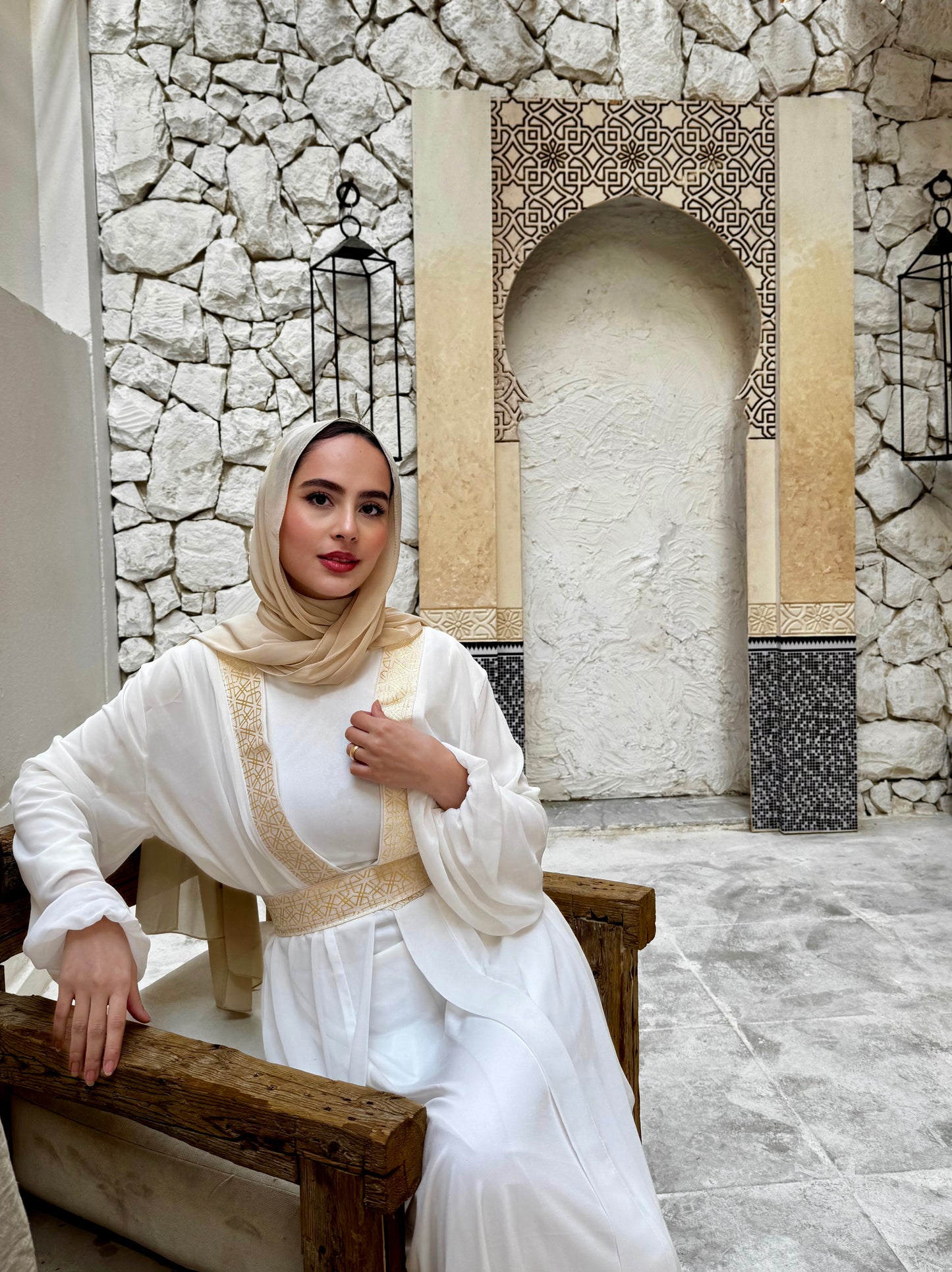WHITE WITH GOLD SLIM KOFTAN