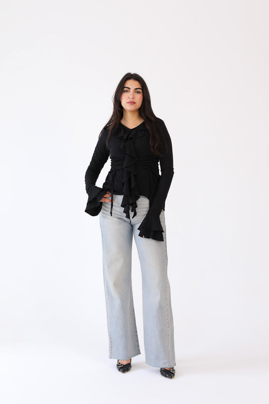 EVERYDAY RUFFLE TOP black