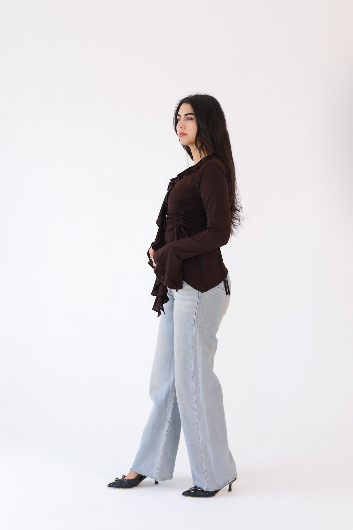EVERYDAY RUFFLE TOP brown