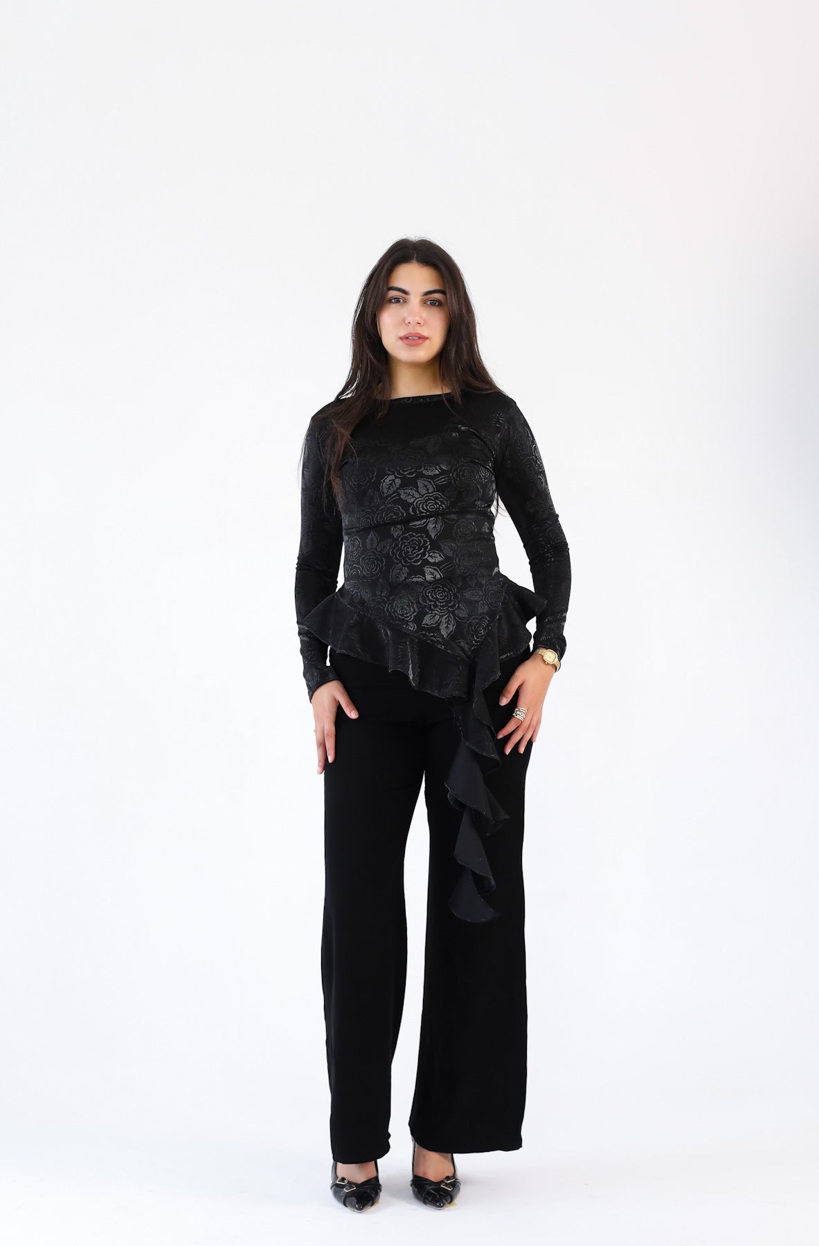 MIDNIGHT RUFFLE TOP black