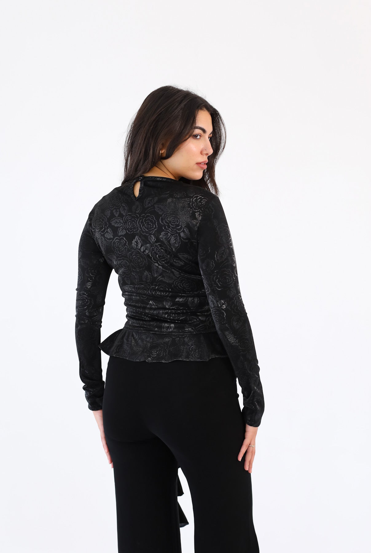MIDNIGHT RUFFLE TOP black