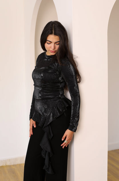 MIDNIGHT RUFFLE TOP black
