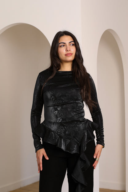 MIDNIGHT RUFFLE TOP black