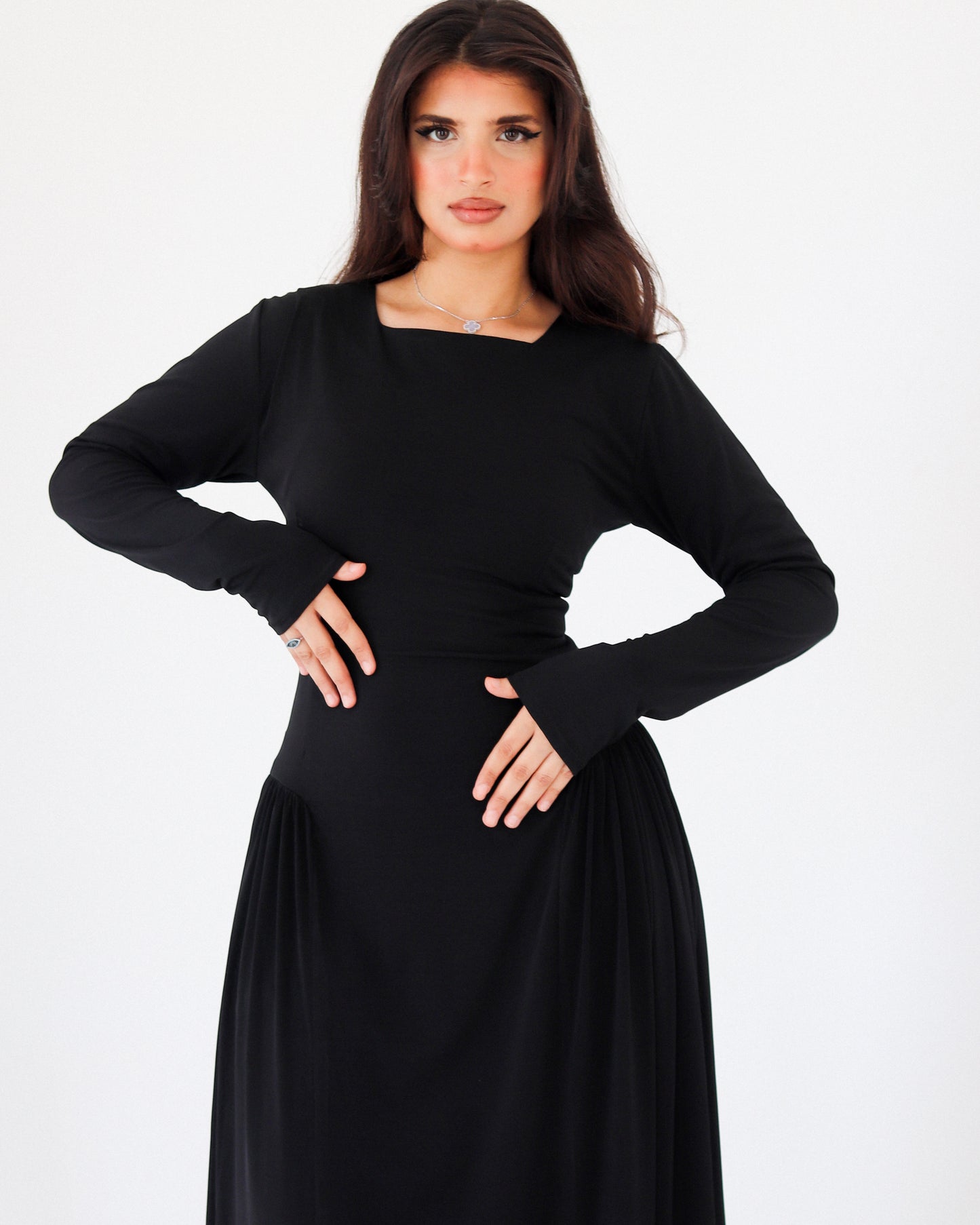 Elegant flow dress