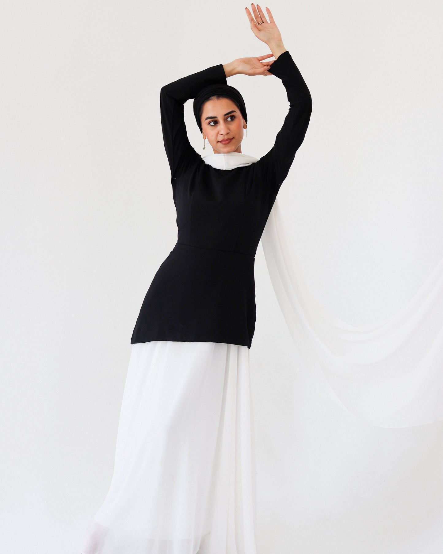 Amara black&white dress